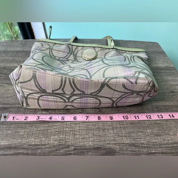 🩶 COACH Signature Tartan Plaid Shoulder Bag - Picture 16 of 16